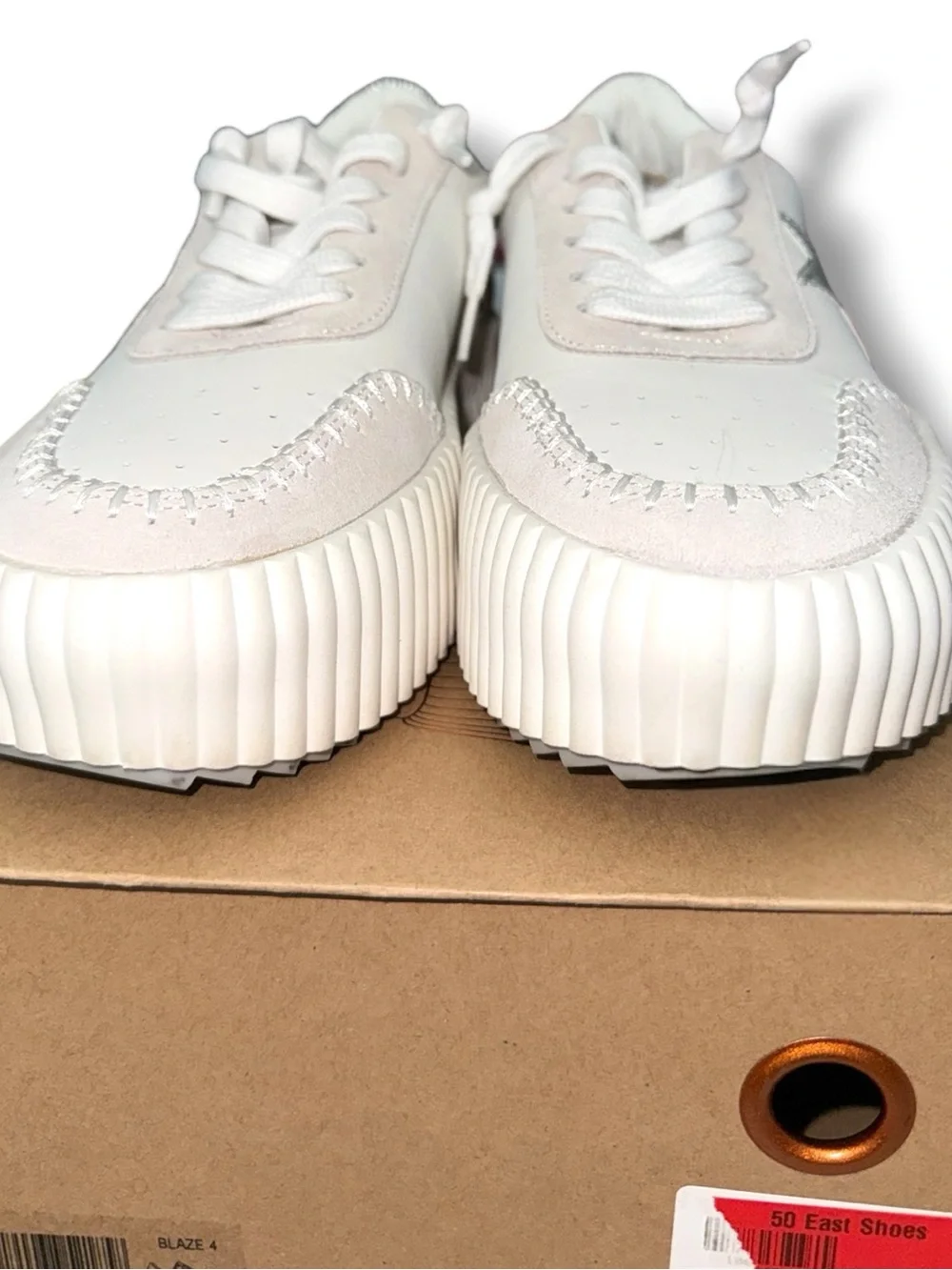 Vintage Havana Blaze 4 Star Platform Preppy-Pop Sneakers White Grey 8.5 NWOT